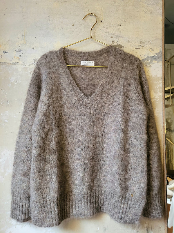 V-neck sweater in mohair