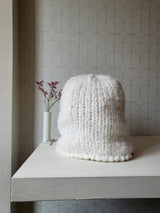 KNIT | BOUCLÉ HAT