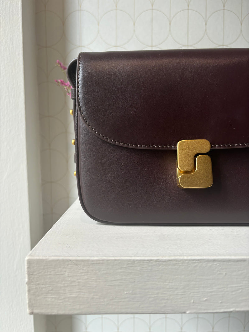 Burgundy leather shoulder bag