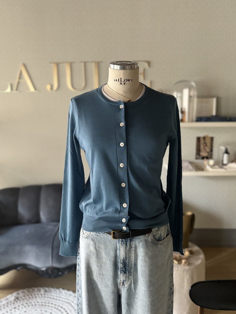 SELMA | BUTTONED CARDIGAN